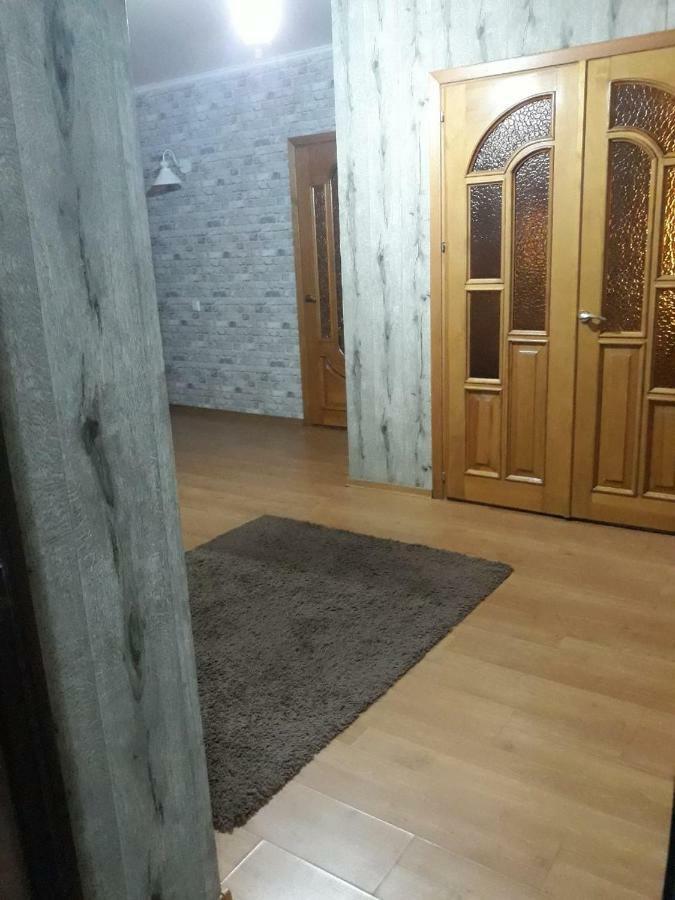 Large 2-Bedroom Apartament In The Center Kischinau Exterior foto